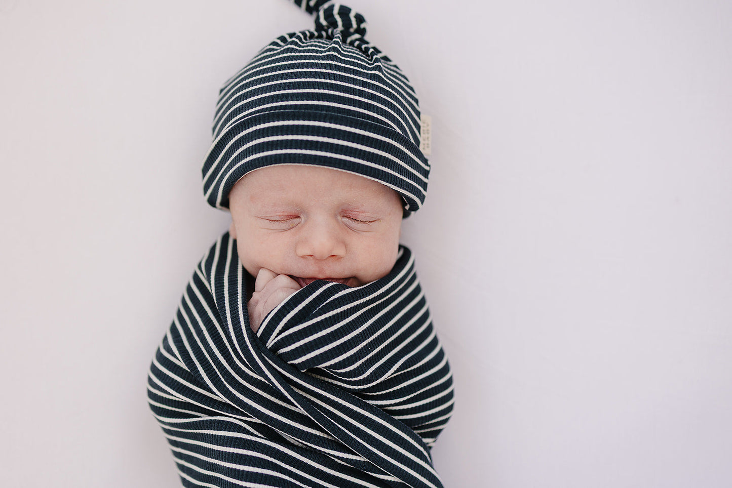 Mebie Baby Navy Stripes Stretch Swaddle