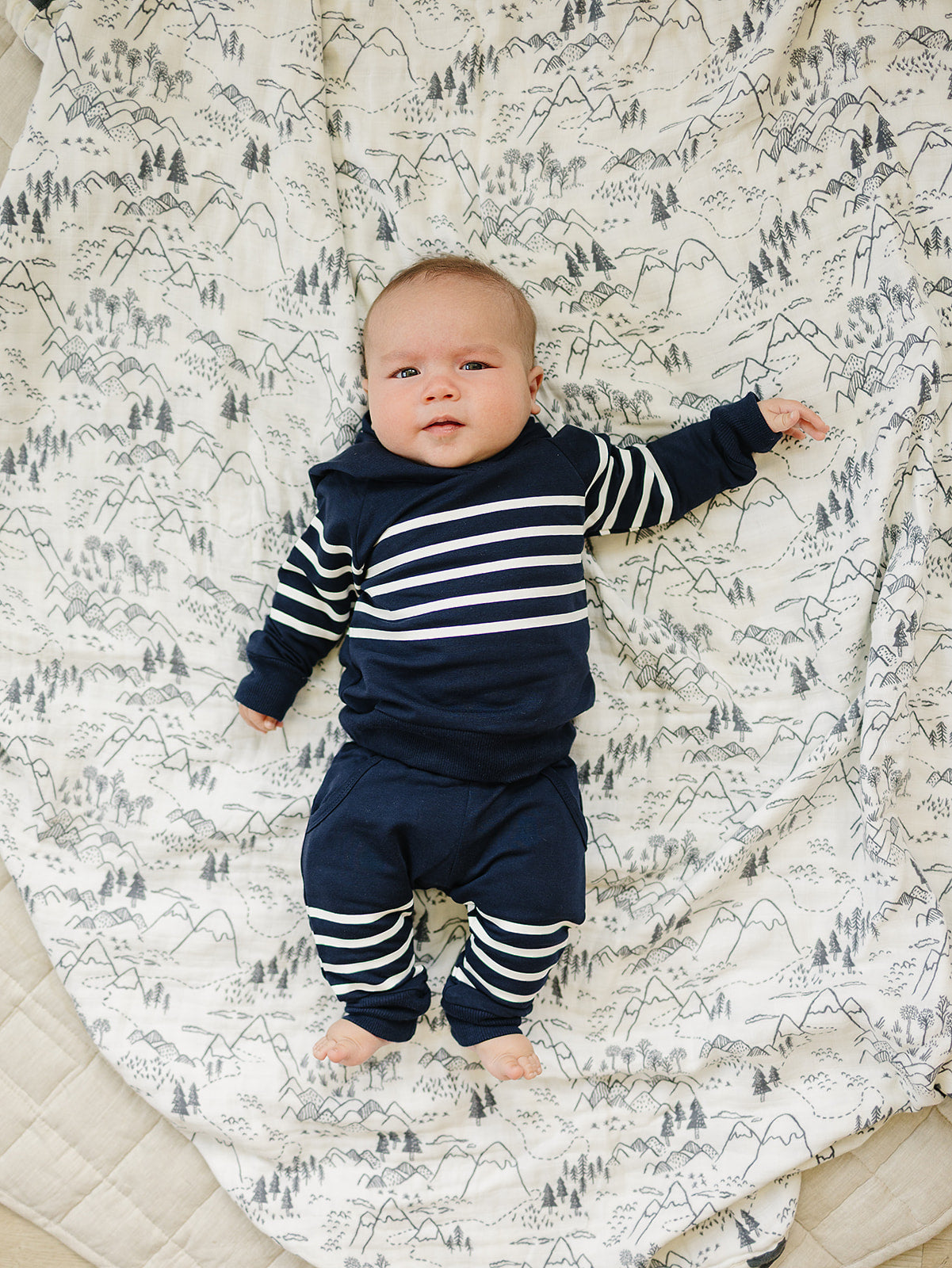 Mebie Baby Navy Stripes Hooded French Terry Set