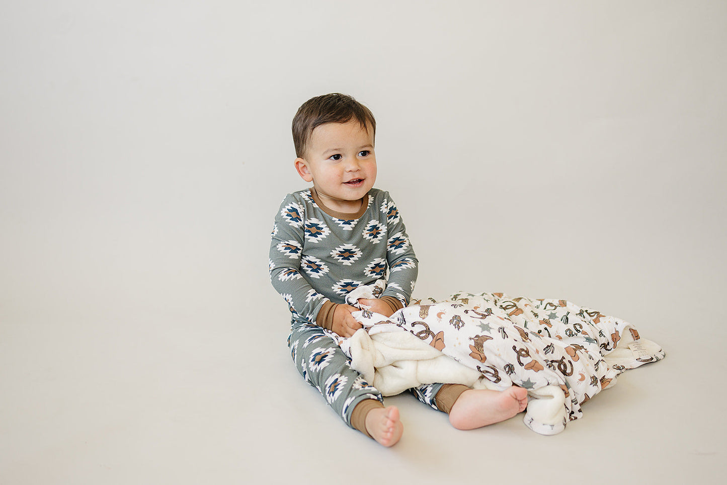 Mebie Baby Bamboo Fleece Quilt - Outlaw Cowboy