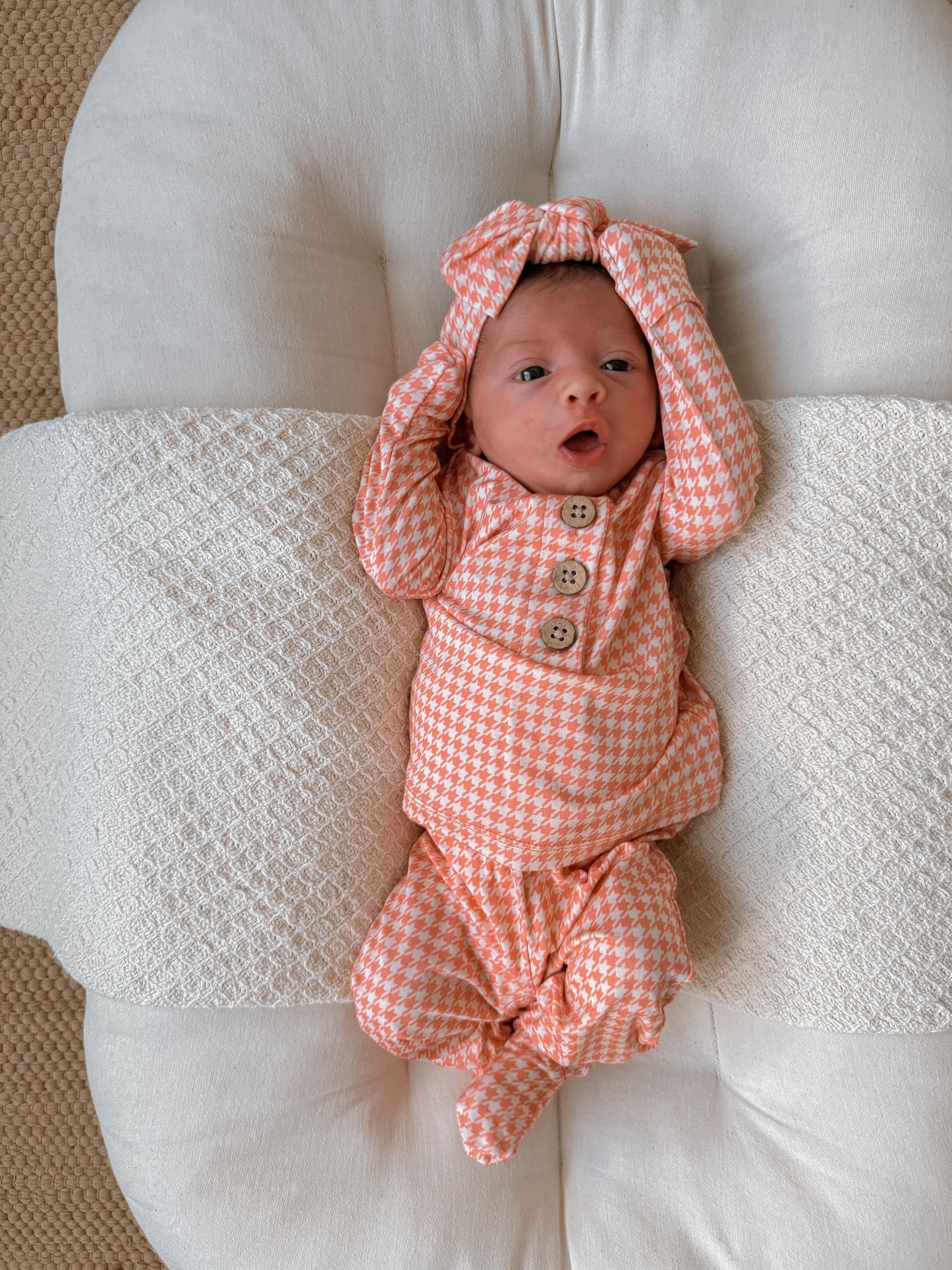 Knotted Bow - Pink Houndstooth