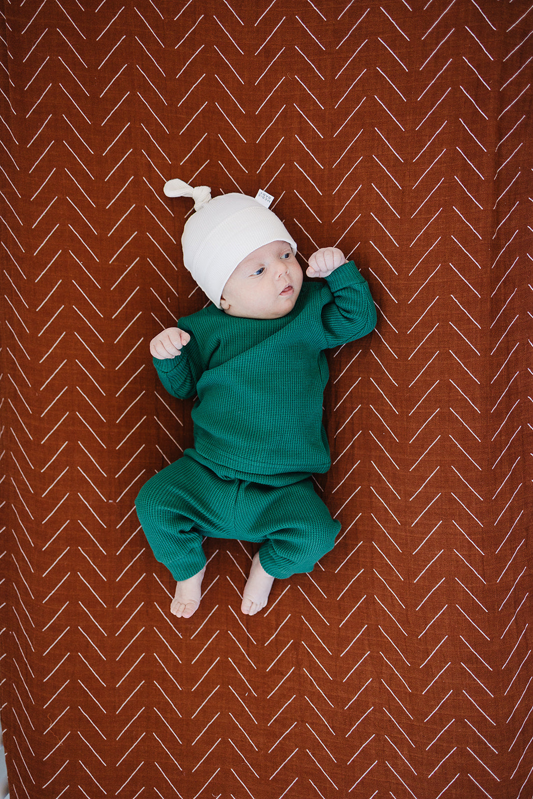 Mebie Baby Organic Ribbed Newborn Knot Hat - Vanilla