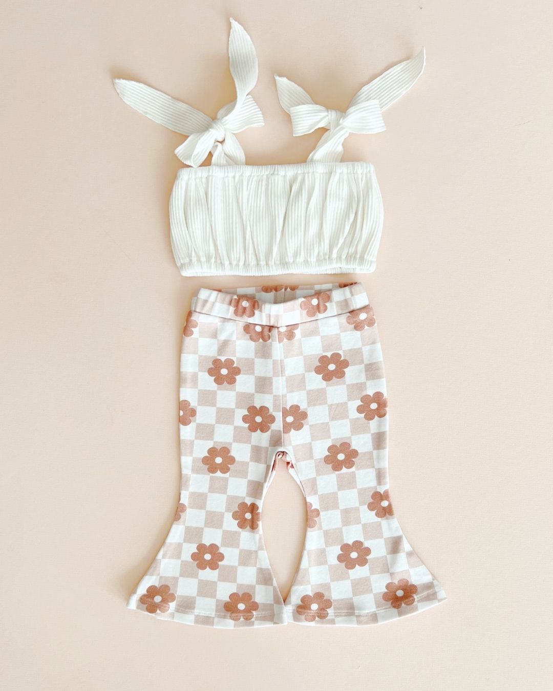 LPK Flare Set - Latte Daisy