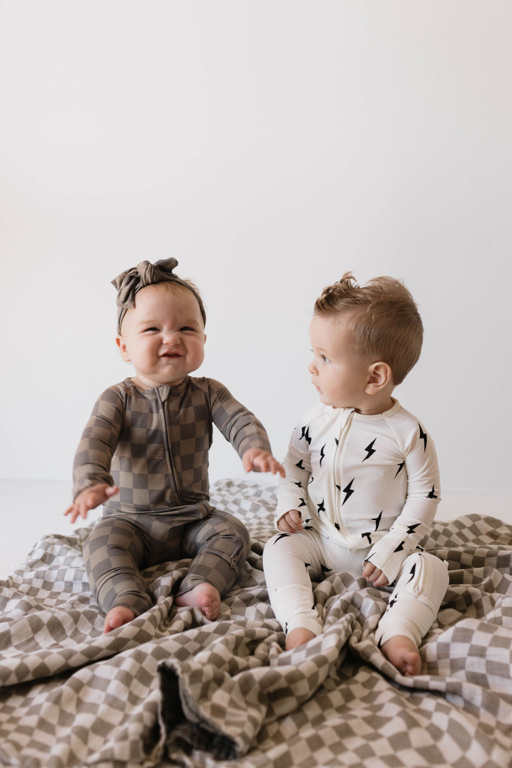 Forever French Bamboo Zip Pajamas - White & Black Lightning Bolt