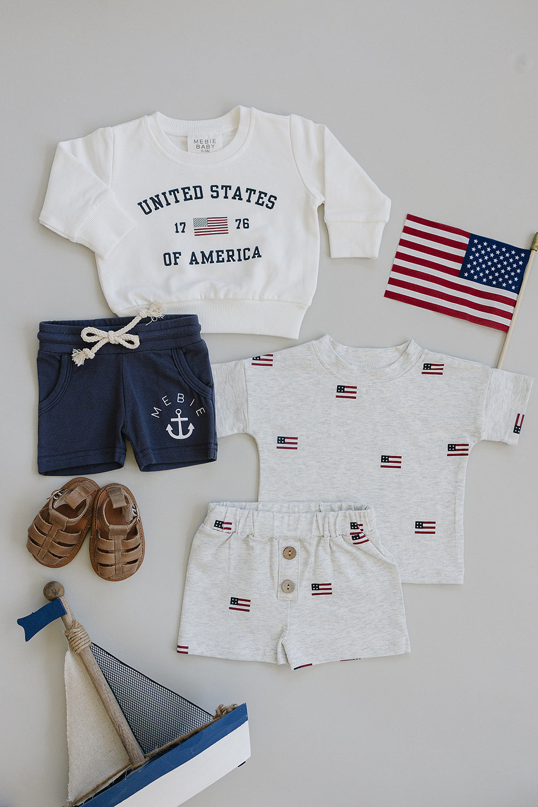 Mebie Baby United States Crew Neck