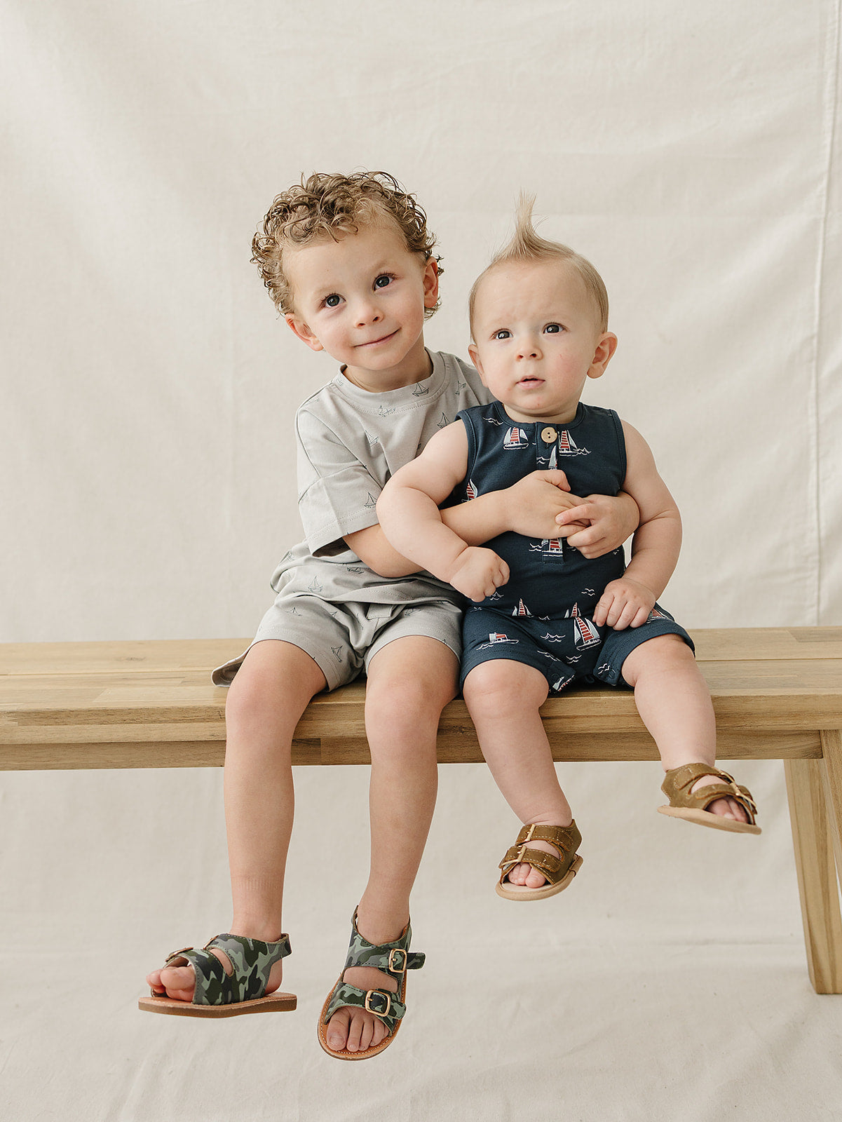 Mebie Baby Sailboat Button Short Set