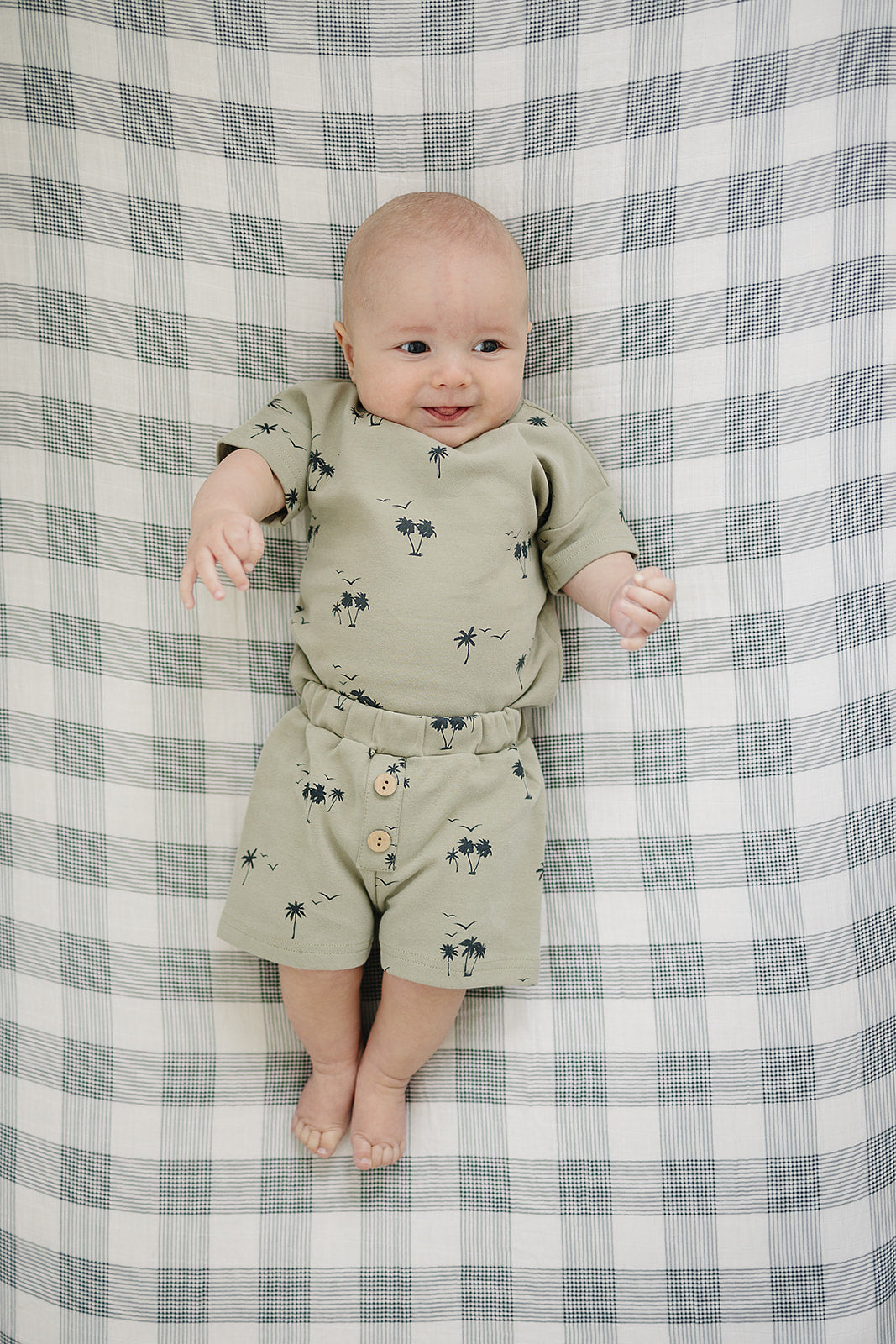 Mebie Baby Shorts Set - Palm Tree