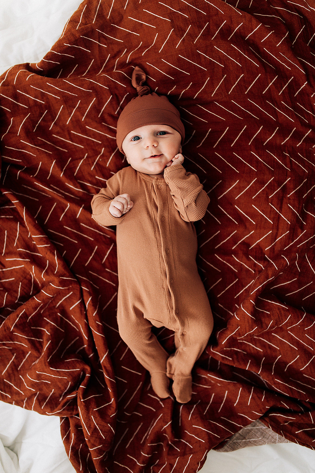 Mebie Baby Bamboo Knot Hat - Rust