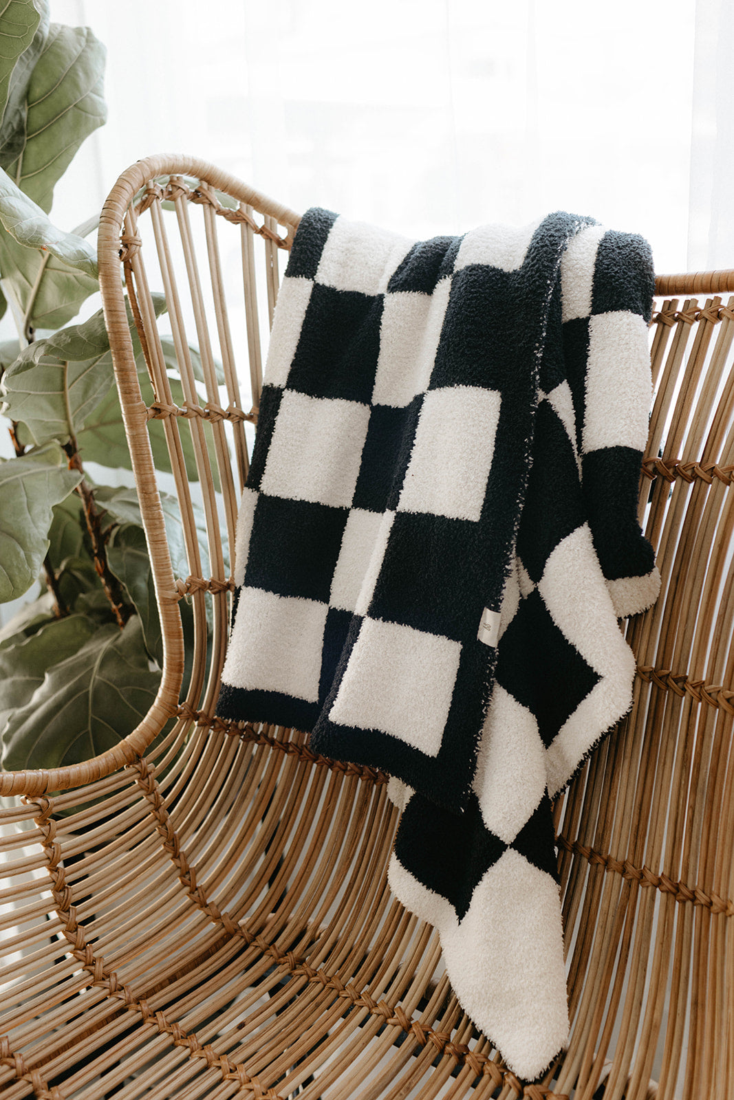 Forever French Plush Blanket - Checkered