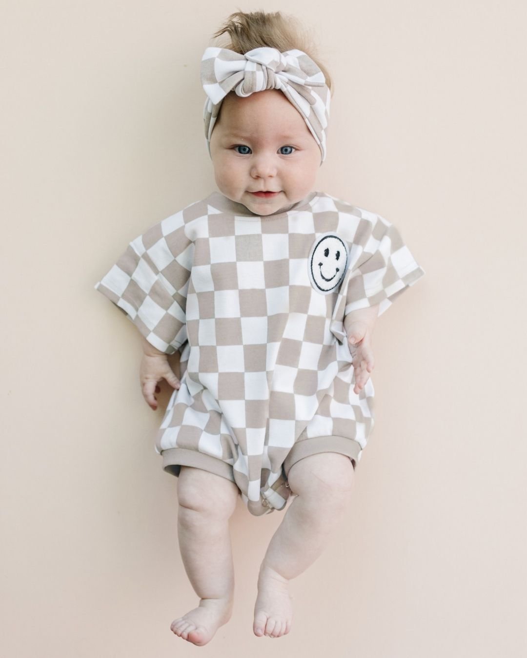 LPK Short Sleeve Bubble Romper - Checkered Smiley Latte